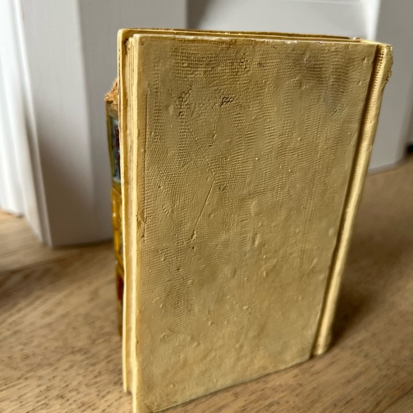 Whimsical Clown & Toy Block Bookend - Vintage-Inspired Figurine - Picture 7 of 7